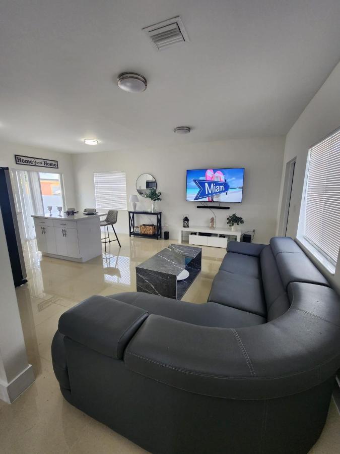 The 305 Villa Miami Exterior photo