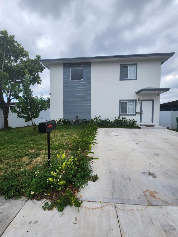 The 305 Villa Miami Exterior photo