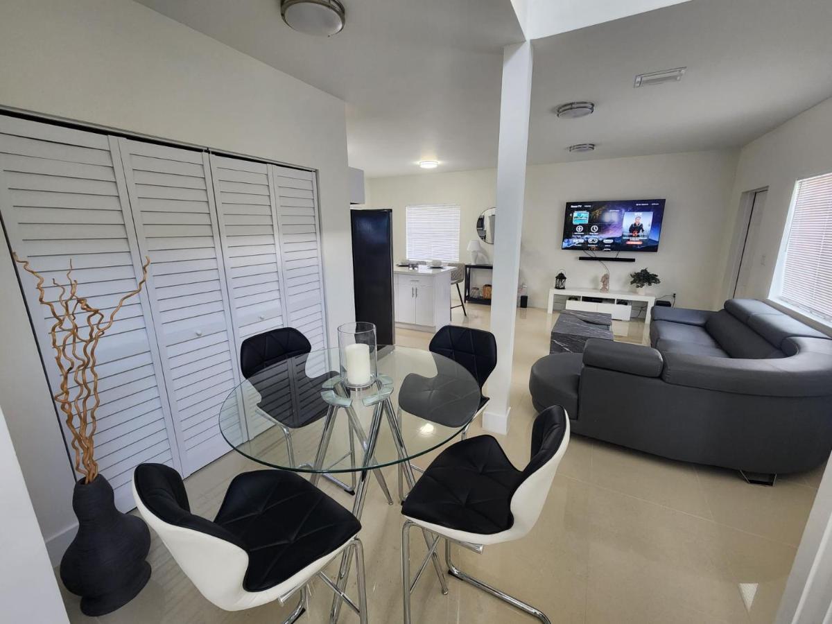 The 305 Villa Miami Exterior photo