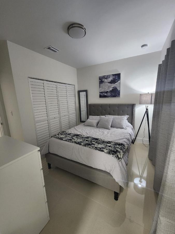 The 305 Villa Miami Exterior photo
